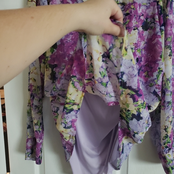 Liz Claiborne Floral Blouse - Picture 7 of 7